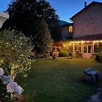D'hotes Sandra Bed & Breakfast Annot