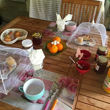 Bed & Breakfast D'hotes Sandra 3*