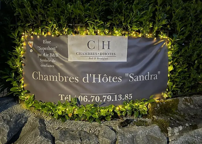 D'hotes Sandra Nocleg ze śniadaniem Annot