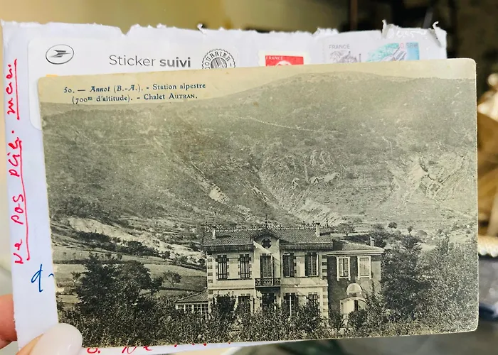 D'hotes Sandra Nocleg ze śniadaniem Annot