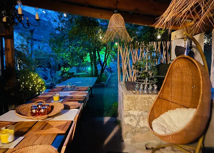 D'hotes Sandra Nocleg ze śniadaniem 3*